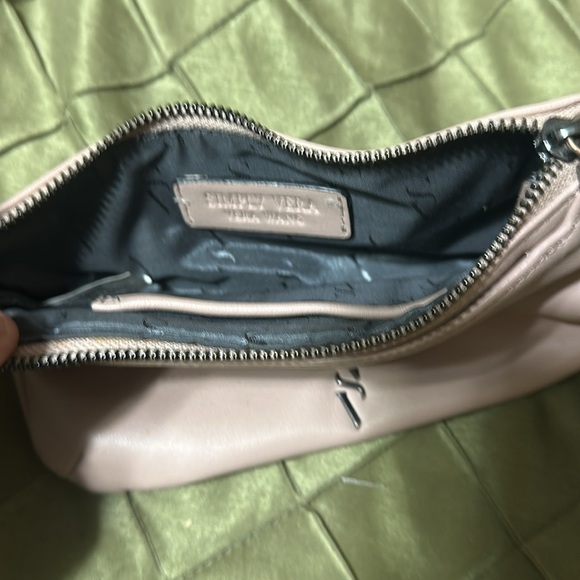 Simply Vera Pink Wristlet - Picture 2 of 4